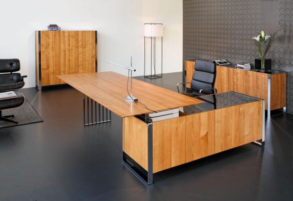 E-26 | Tetra Yönetici Masa Takımı